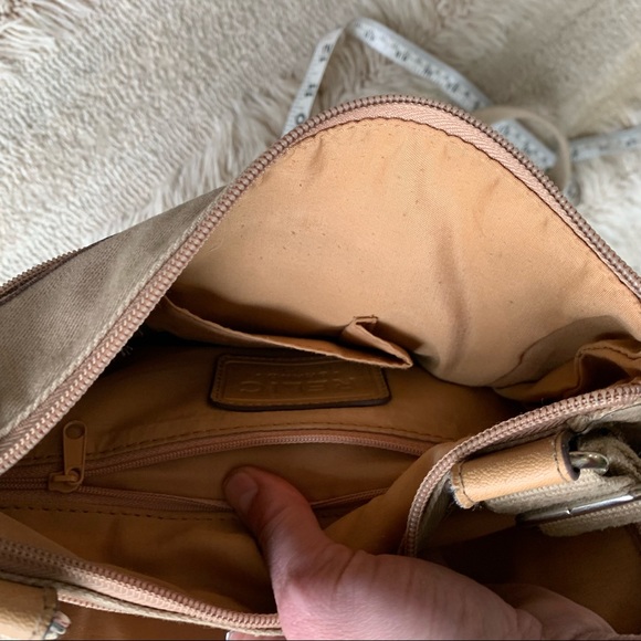 Relic crossbody purse - Picture 9 of 11